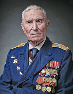 Лончаков Георгий Александрович (1923-2025).